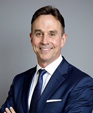 Dr. Patrick Schwarz